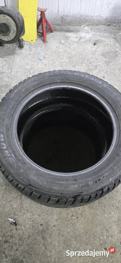 4x Opony zimowe Kormoran 225 55 R17 Stary Sącz