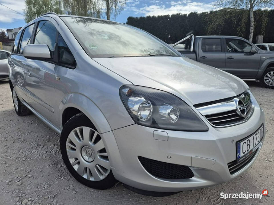 Opel Zafira Bogata wersja Zarejestrowany Zadbany kujawsko-pomorskie Bydgoszcz