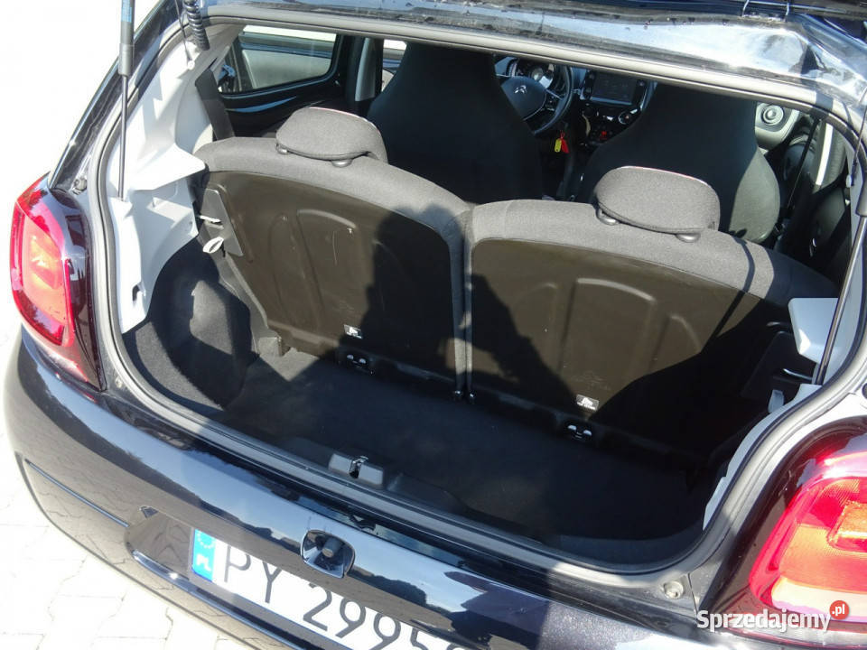 Citroen C1 10 72 SHINE niski przebiegwzorowo czarny Łódź sprzedam