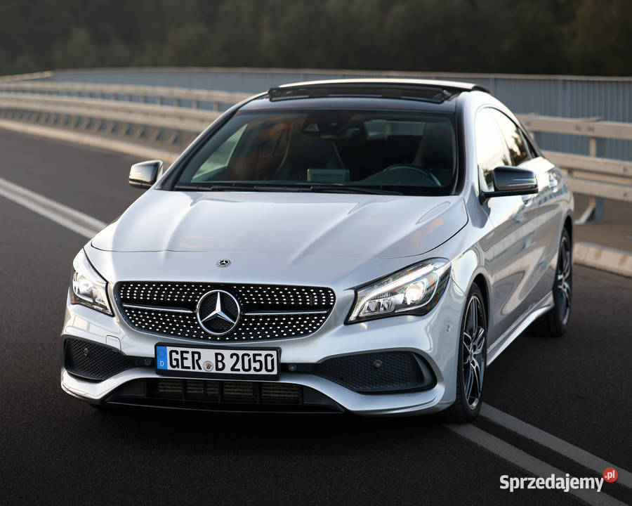 Mercedes CLA 180 AMG LIFT LED Panorama BEZWYPADEK