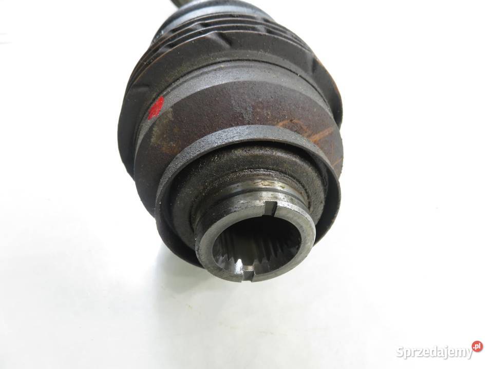 PÓŁOŚ PRAWA PRZEDNIA HYUNDAI TUCSON I 20 CRDi osobowe