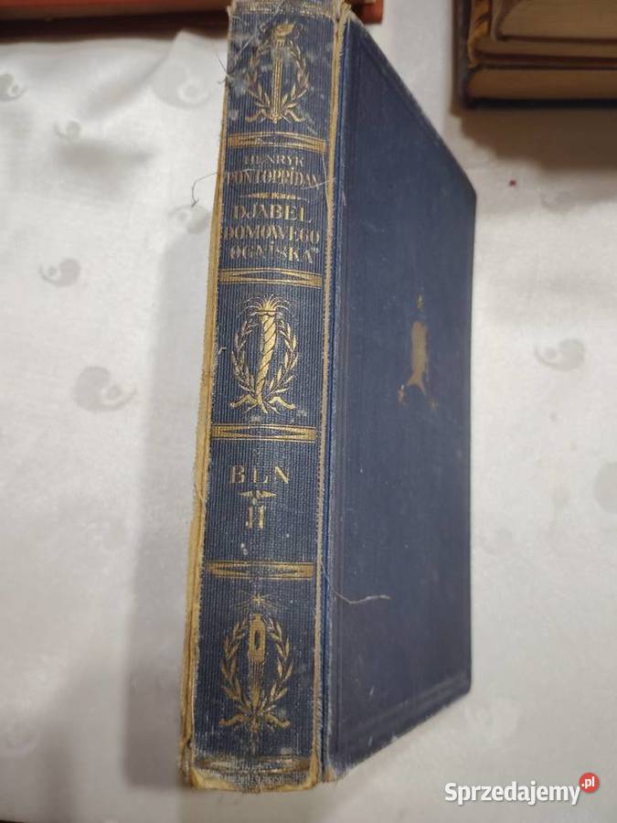 14 powieści z cyklu Bibl Laureatów Nobla w Iwno