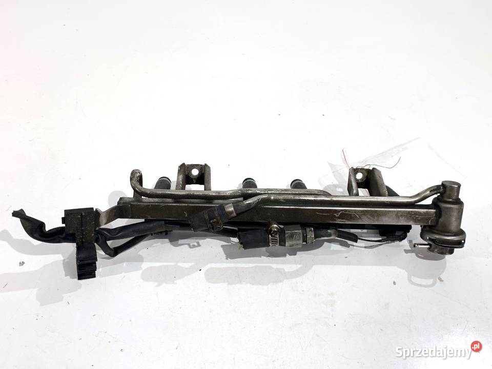 LISTWA WTRYSKOWA AUDI A4 B6 06B133551H 16 102