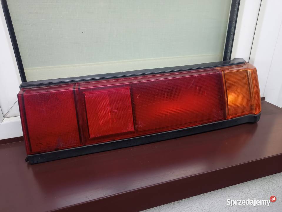 Honda Civic III 3gen lampa tył tylna prawa Sieradz