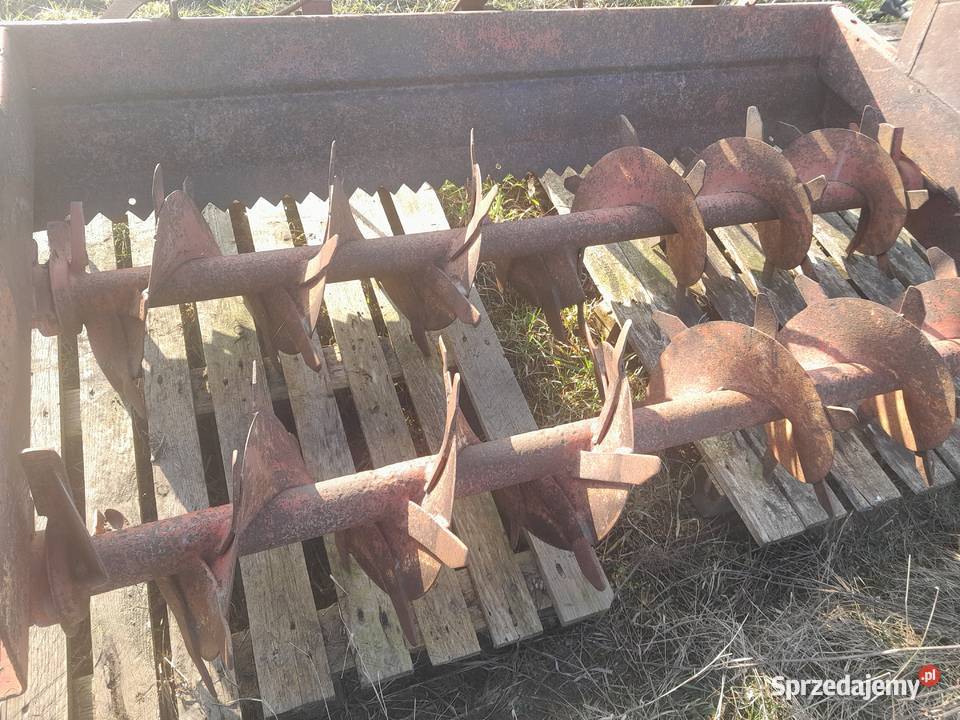 Rozrzutnik 8 tonowy krone przyczepa do kukurydzy Przyczepy rolnicze sprzedam