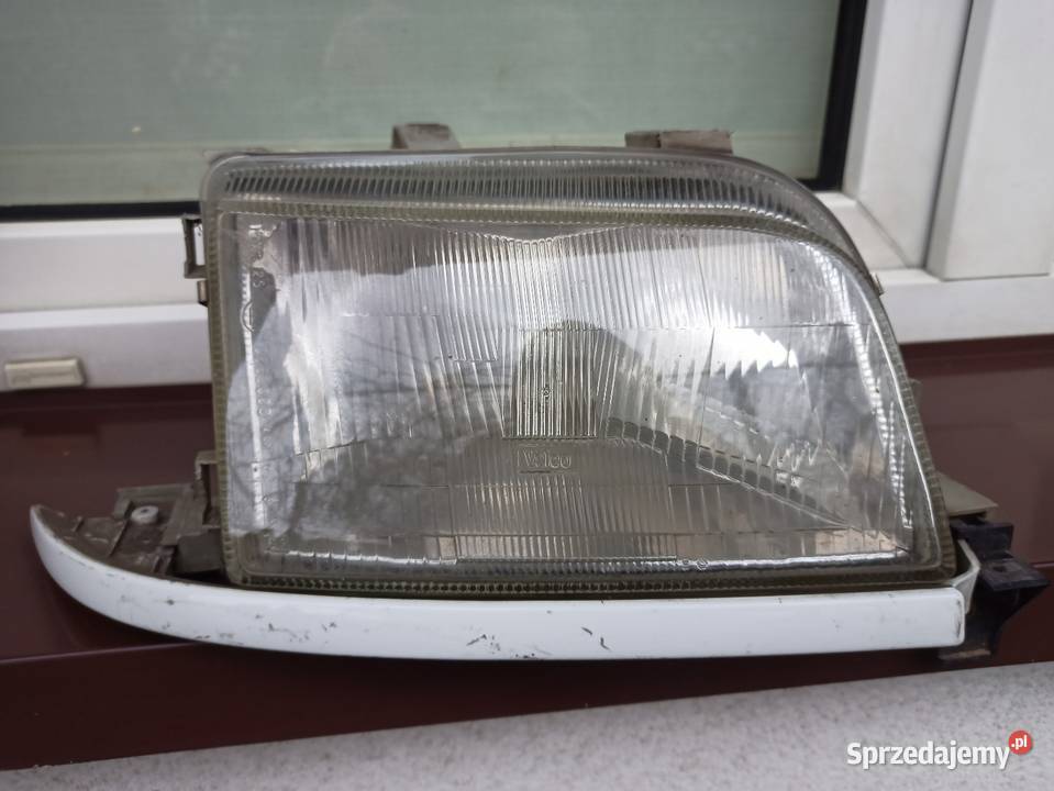 Renault Clio 1 I lampa przednia prawa reflektor Sieradz