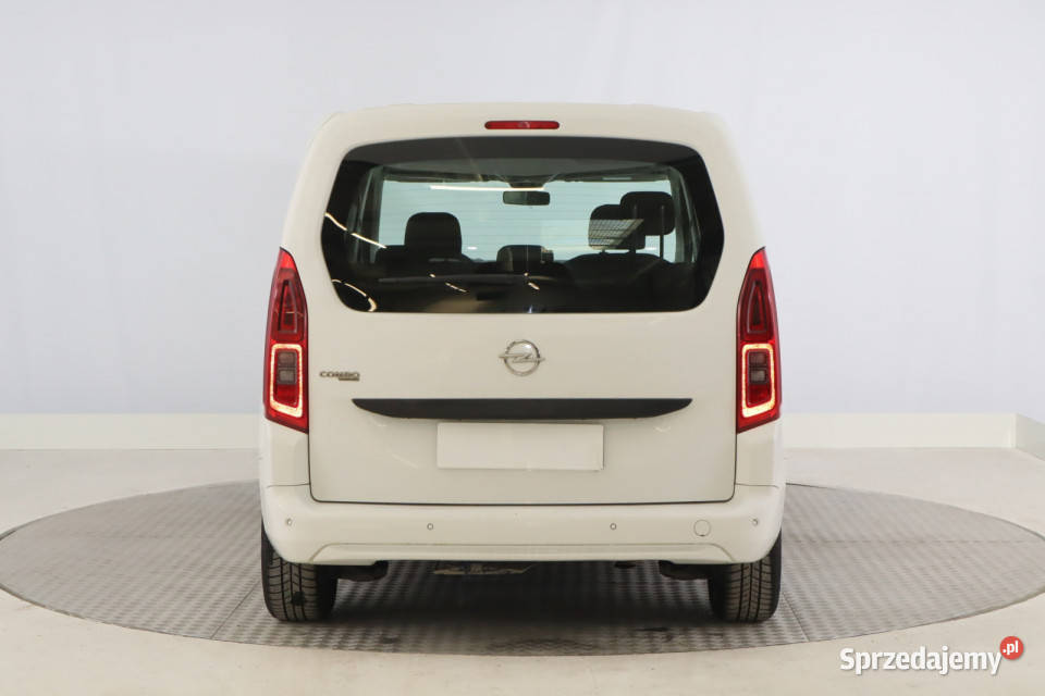 Opel Combo 15 CDTI gniazdo USB Zabrze