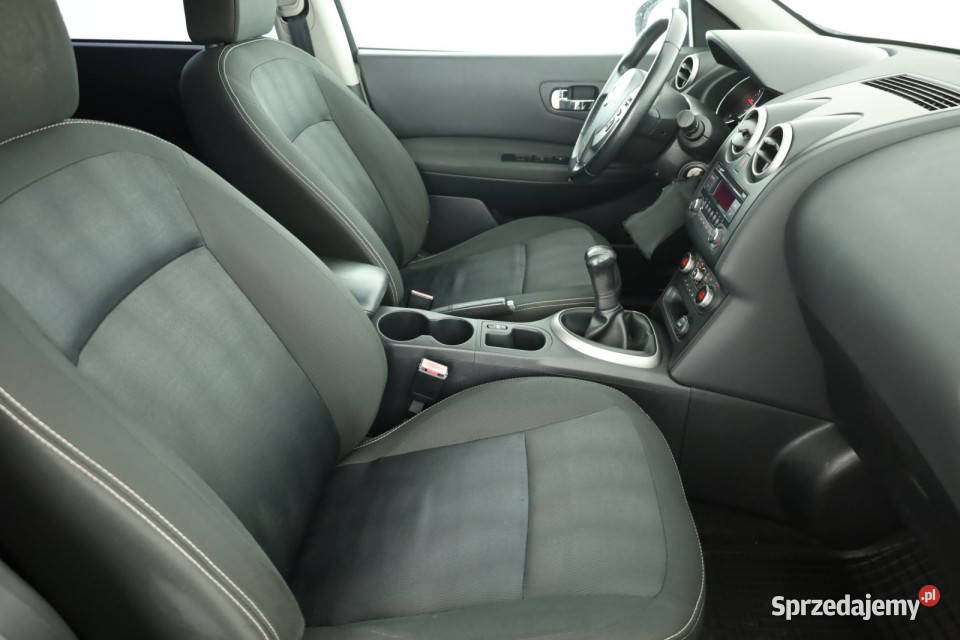 Nissan Qashqai 16 nieuszkodzony Piaseczno