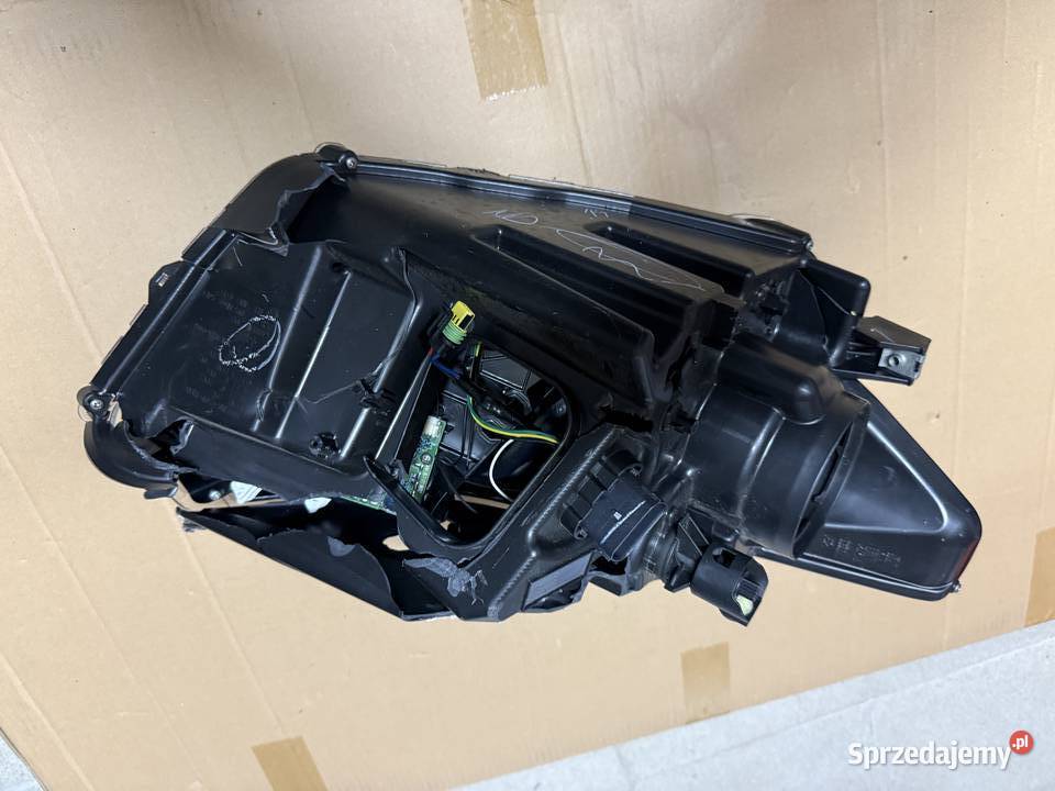 Lampa przednia lewa FORD MUSTANG VI FR3B13006B Kolbuszowa Dolna