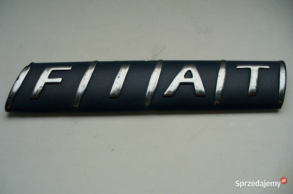 Fiat 126p emblemat znaczek logo Lędziny