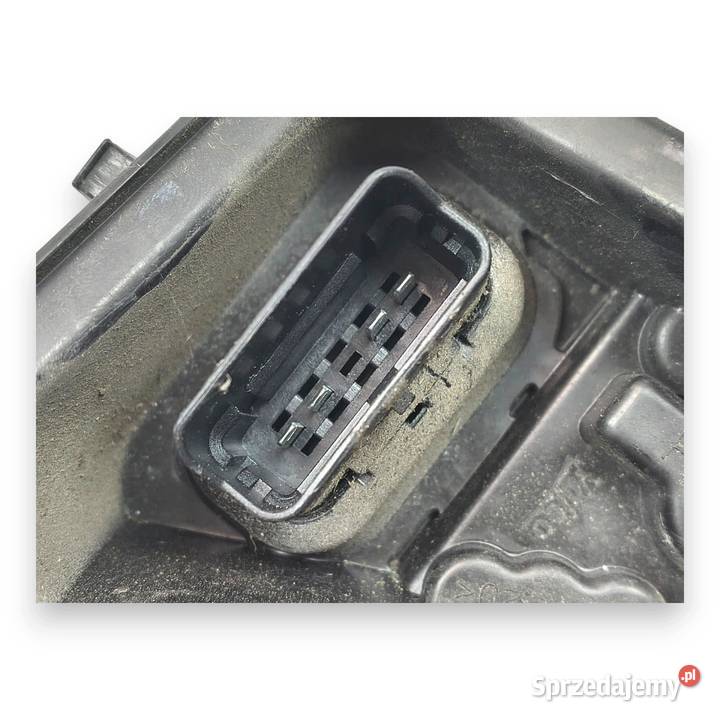 WKŁAD TYLNEJ LAMPY LEWY Renault Megane III kombi Chełm