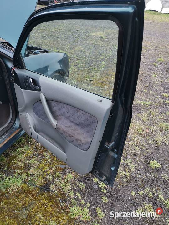 Drzwi prawy przód skoda octavia osobowe Czerwionka-Leszczyny sprzedam