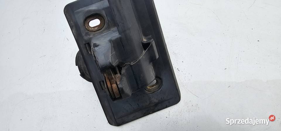 Zamek klapy tył mercedes w202 sedan Zbąszyń sprzedam