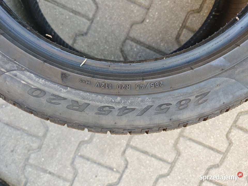 Opony zimowe 28545r20 Pirelli 4 Luboń