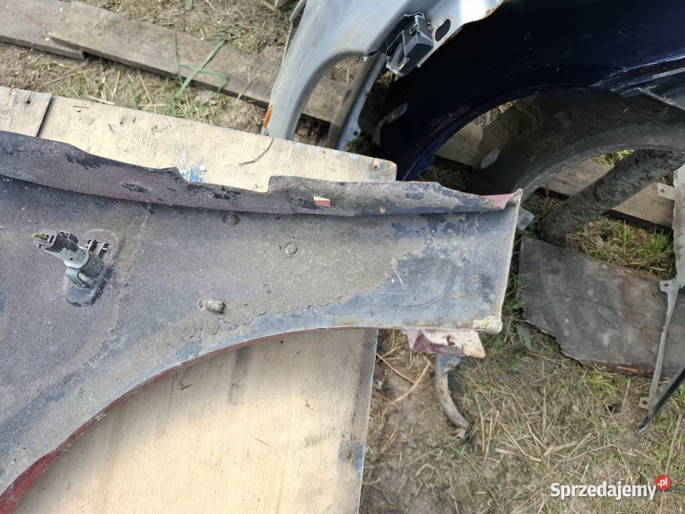 Błotnik Prawy Przód Peugeot Partner Wisznice sprzedam
