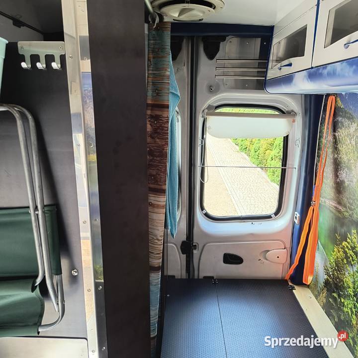 Vivaro Trafic zabudowa kampera zamontowana i 19cm3 Skawina