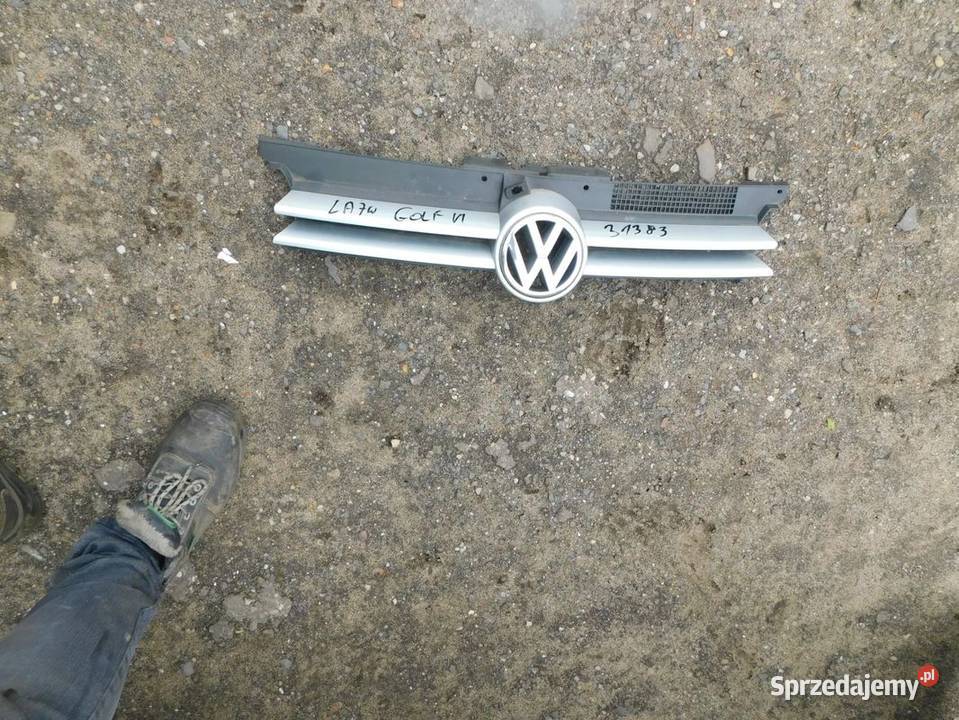 golf IV grill kolor LA7W 31383 WYSYŁKA Żory sprzedam