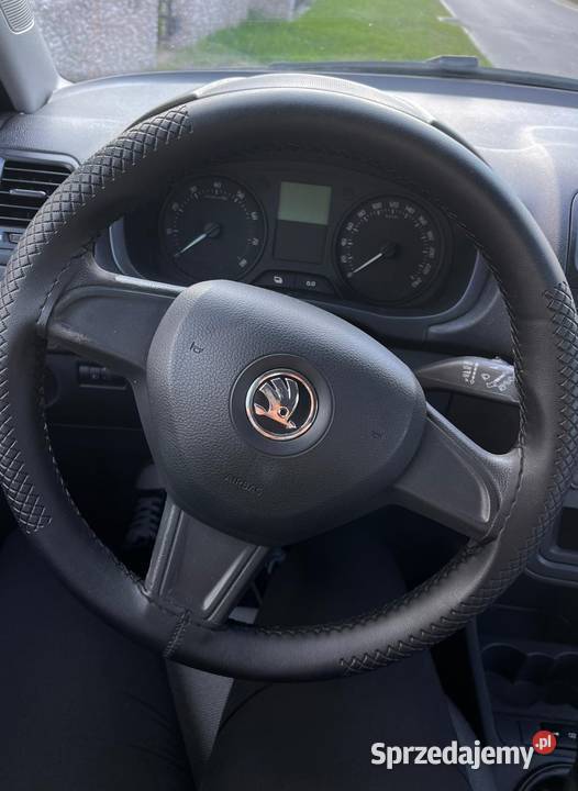 Skoda Fabia 12 12V Active 2014 Rok produkcji 2014 Fabia Smolnica