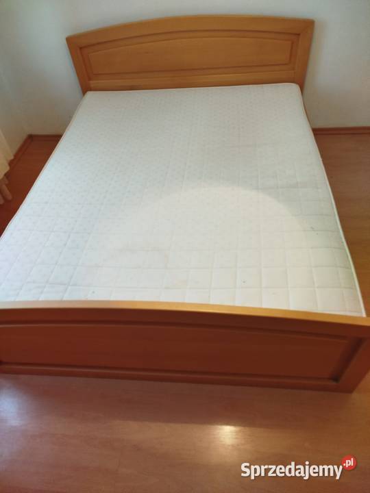 Lózko 170200 z materacem w stanie 200cm Kwidzyn