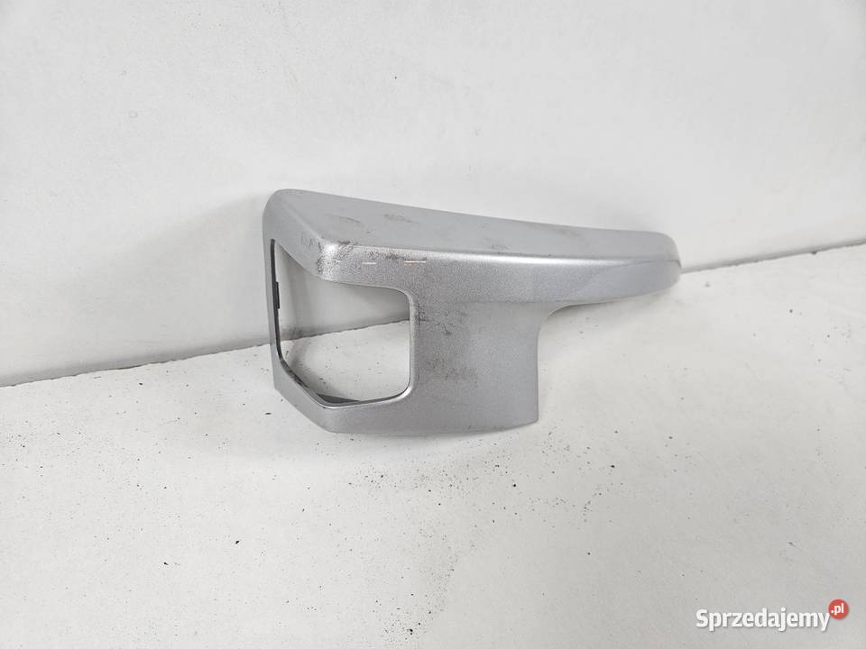 VOLVO FM4 OBUDOWA LAMPY KIERUNKOWSKAZU PRAWA Międzychód