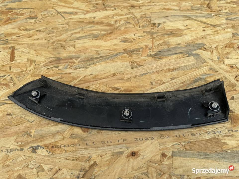 Listwa błotnika tył prawa rh Subaru forester V 5 Listwy i nakładki Sieraków