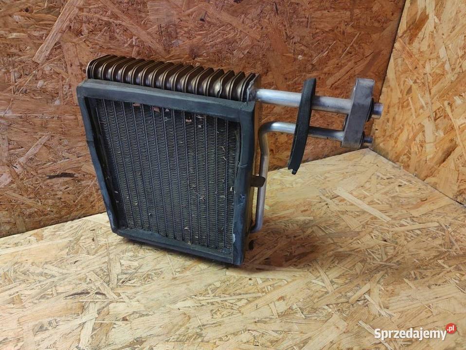 Chłodnica Chłodniczka Nagrzewnicy 893EL22 osobowe sprzedam