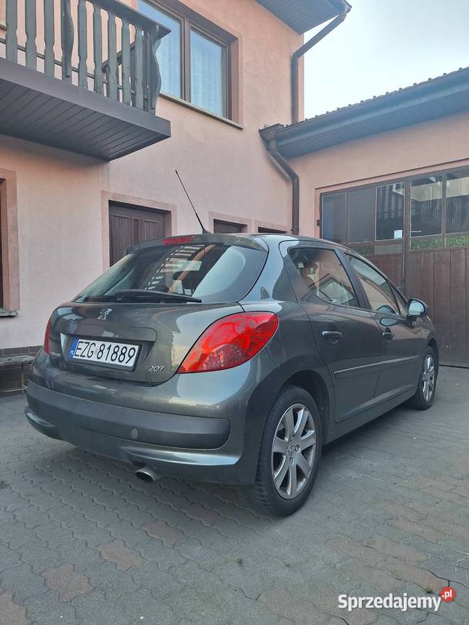 Peugeot 207 uszkodzony silnik