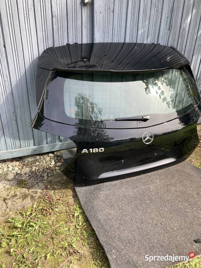 Klapa tył Mercedes w176 a klasa czarna Wolsztyn
