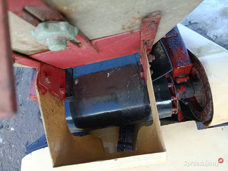 Motyl rozsiewacz wapna soli transport Limanowa