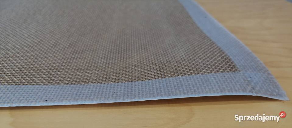 Mata nieprzywierająca do suszenia pieczenia Produkcja Luboń sprzedam