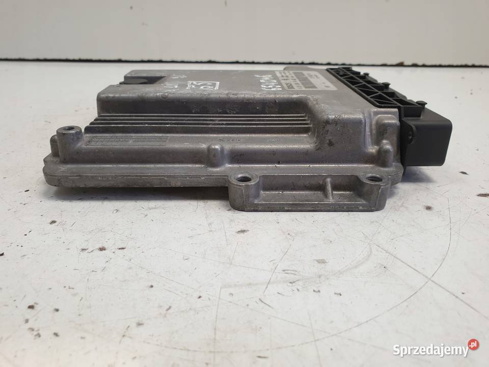 Renault Clio IV 15 DCi STEROWNIK SILNIKA Rudka