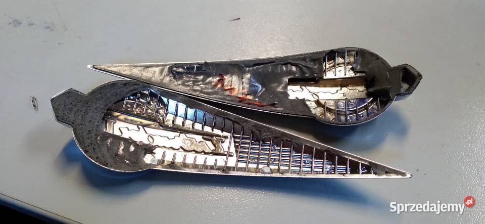 Emblemat na zbiornik Suzuki Intruder VL VS 125 Akcesoria Jawiszowice