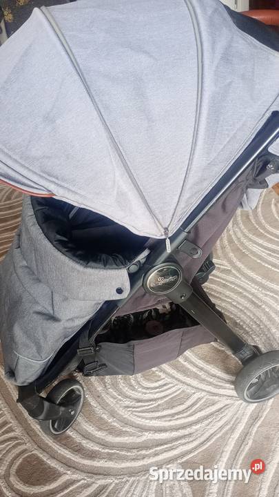 Sprzedam wózek spacerowy Cieszanów