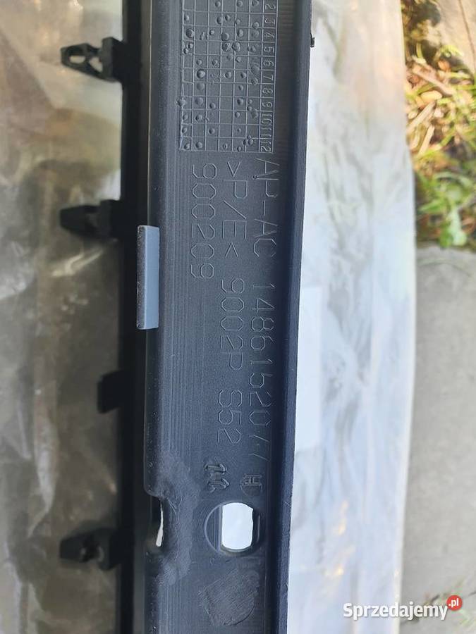 Nakladka listwa Peugeot 807 citroen c8 nowa oem Słupia