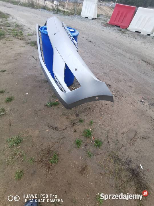 Zderzak przód 510807221 Volkswagen Sportsvan Luzino