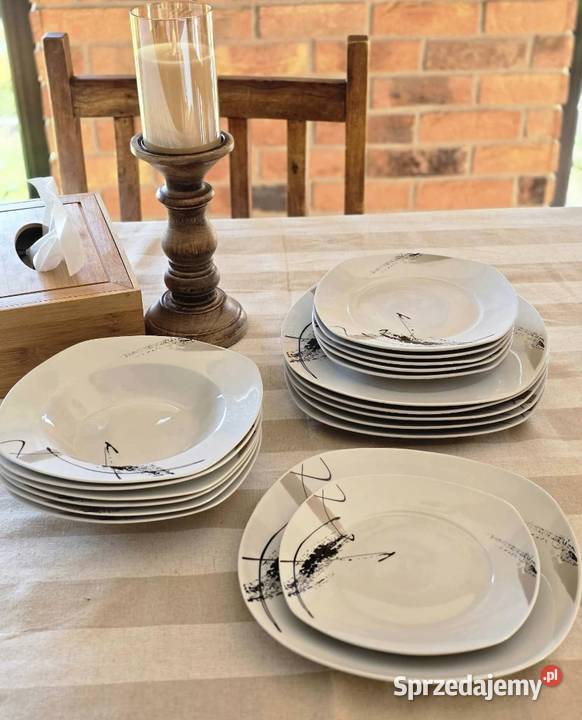 159 Zestaw 18 sztuk talerzy ślaczki Zabrze sprzedam