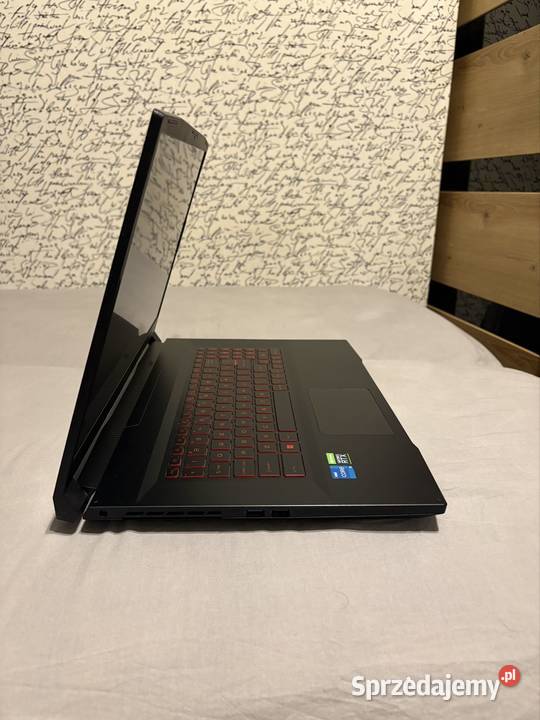 Laptop Gamingowy MSI Katana GF76 Łódź