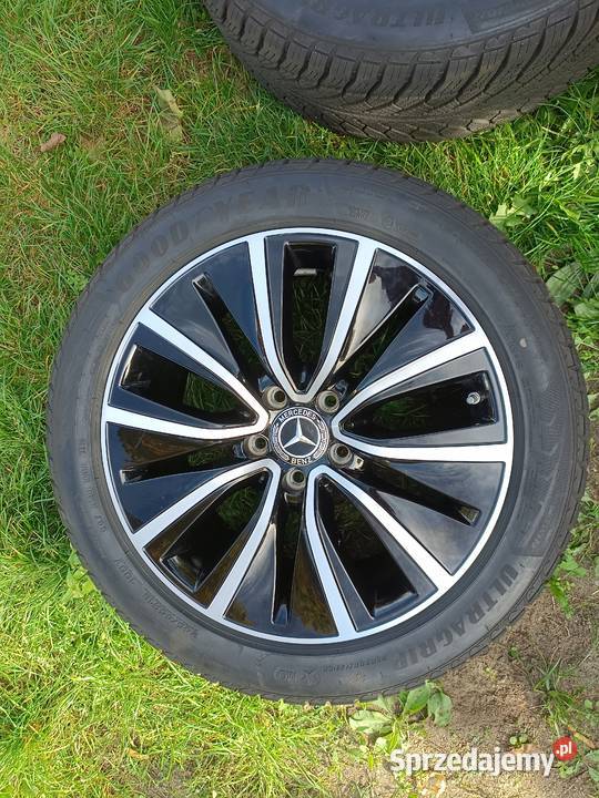Mercedes 18 5x112 ET33 8J Goodyear 24545 R18 mazowieckie