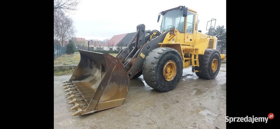 Ładowarka Volvo L 220DEF na CZĘŚCI Targoszyn