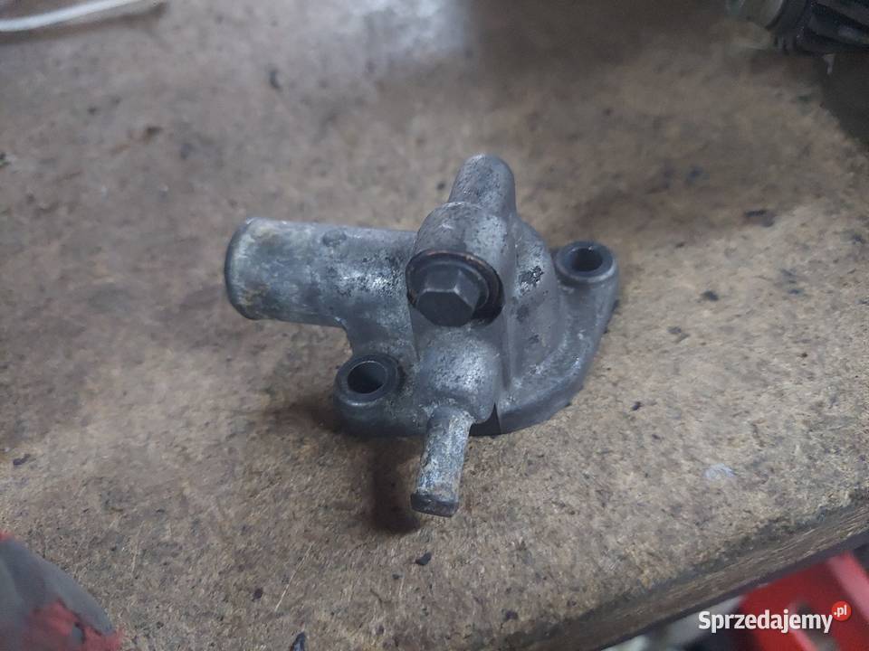 Yamaha YZF 125 R króciec termostatu głowicy sprzedam
