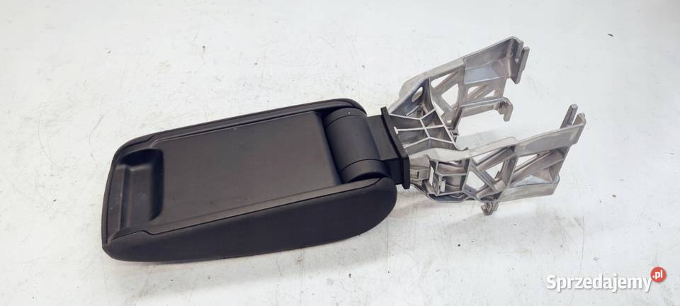 PODŁOKIETNIK AUDI A3 8V WELUR 8V0864283 CZARNY 6 osobowe Przystajń