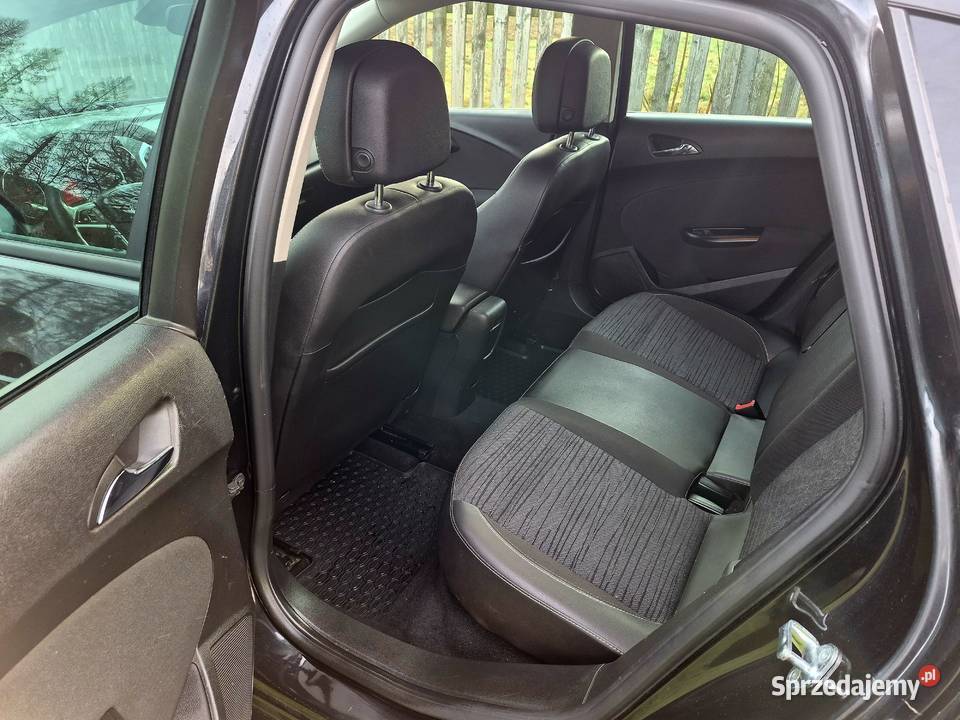 Opel Astra J 16cdti 136 2014 bogate wyposażenie nieuszkodzony