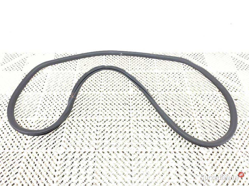 USZCZELKA DRZWI TYŁ PRAWA AUDI A8 D5