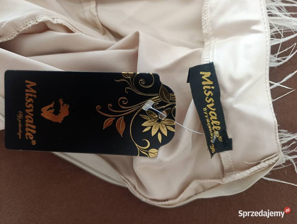 Sukienka MAXI z Piórami BeżowaSzampańska Bez wzoru Osobnica