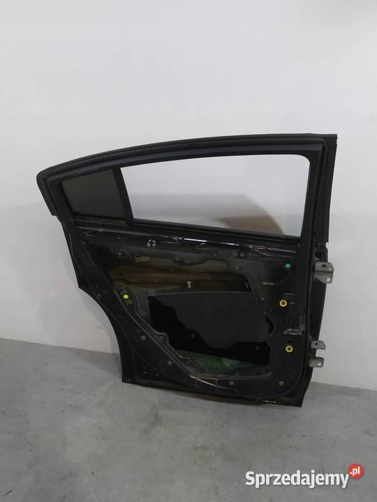 DRZWI LEWE TYŁ CZARNE Dodge Charger VII 2011 Rok produkcji 2019