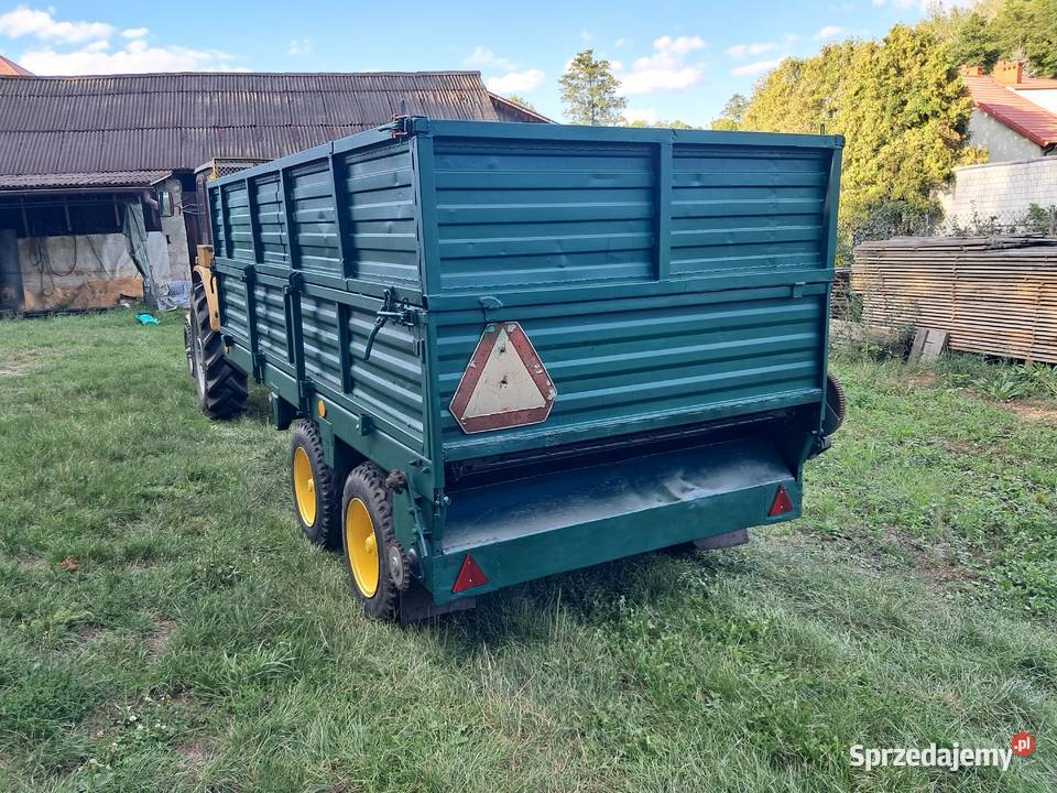 Rozrzutnik obornika tandem dwuosiowy przyczepa Młynek