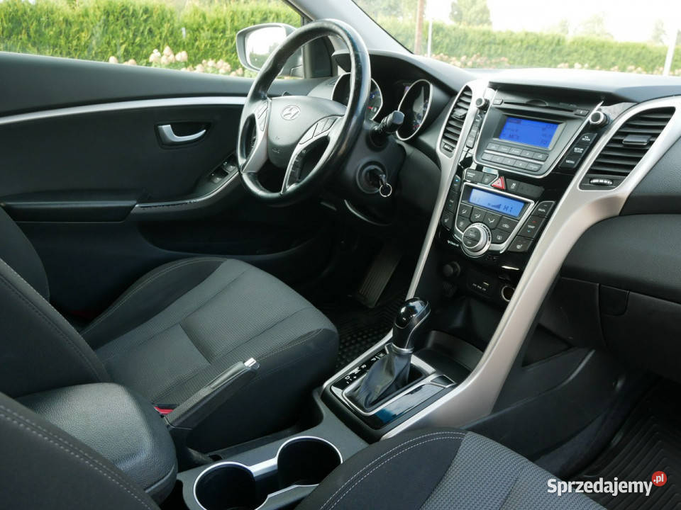 Hyundai i30 16 CRDI 110 E6 Kombi Comfort Automat grafitowy Goczałkowice-Zdrój sprzedam