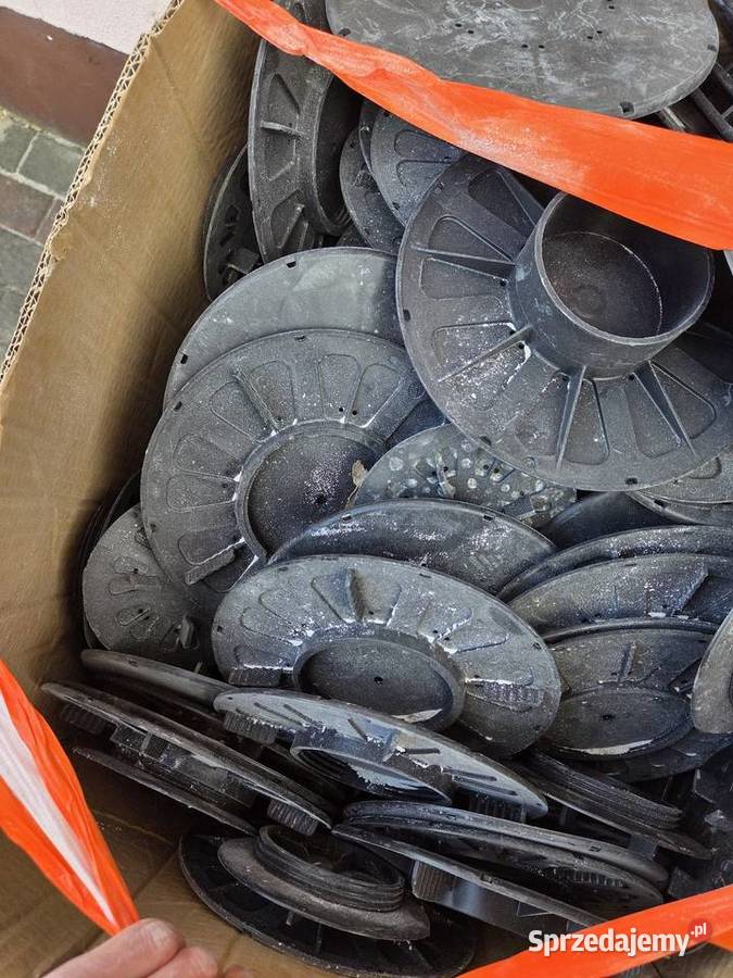 Wsporniki tarasowe hurt ok 700 NOWE mix pakiet małopolskie Andrychów