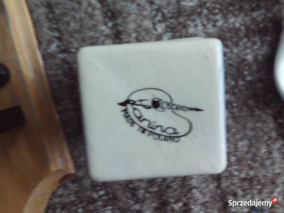 Zabytkowy Polski młynekHuta Karolina