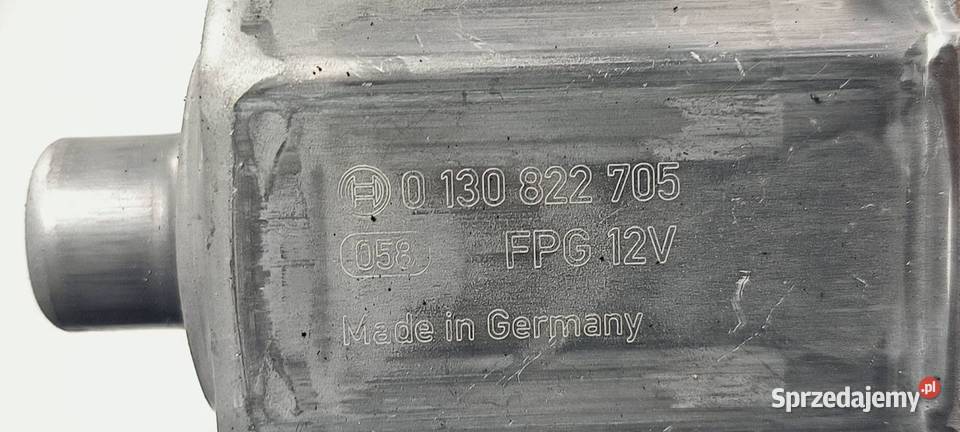 SILNICZEK SZYBY LP AUDI A4 B9 8W0959801 osobowe Lipno sprzedam